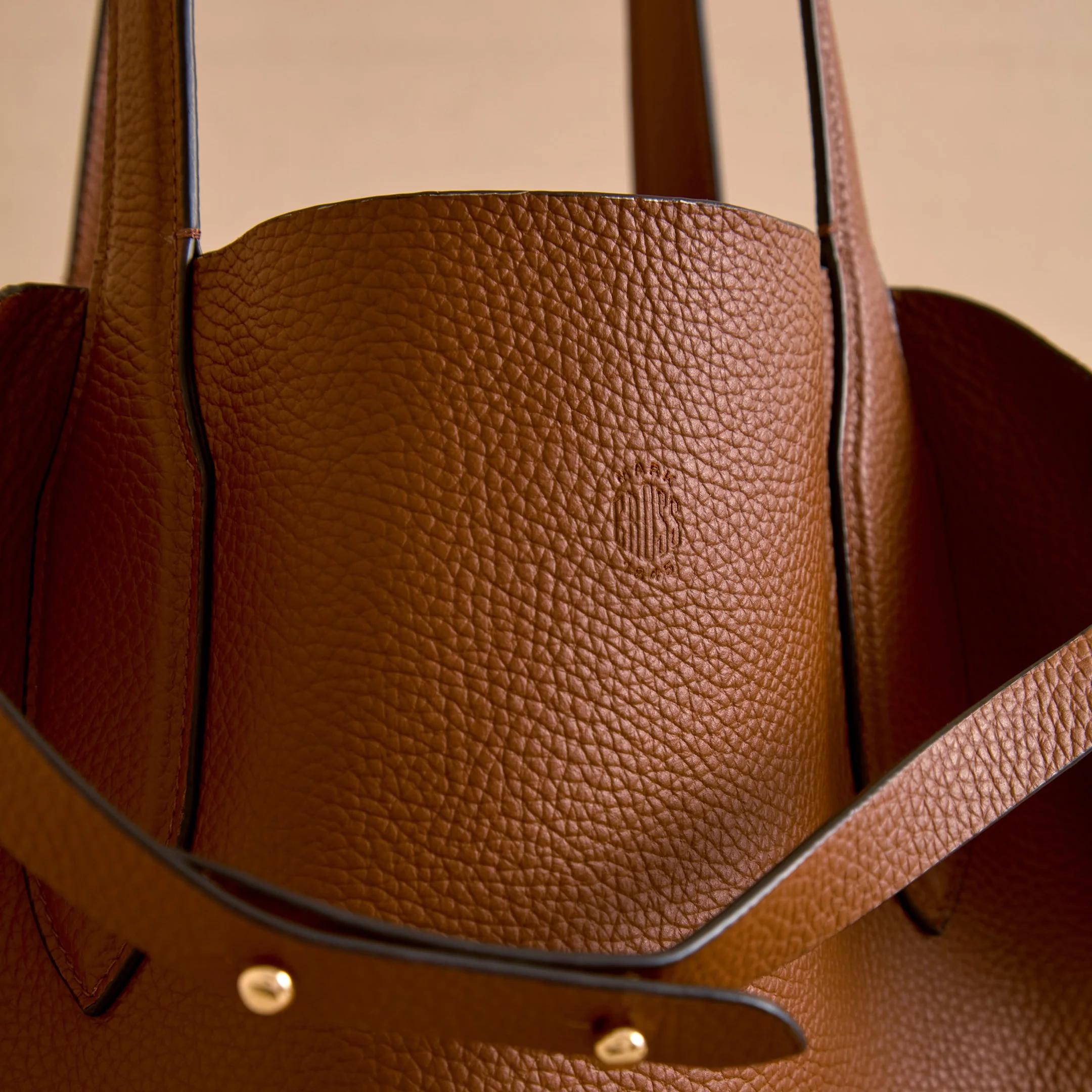 Eleanor 42 in Acorn - Image 5