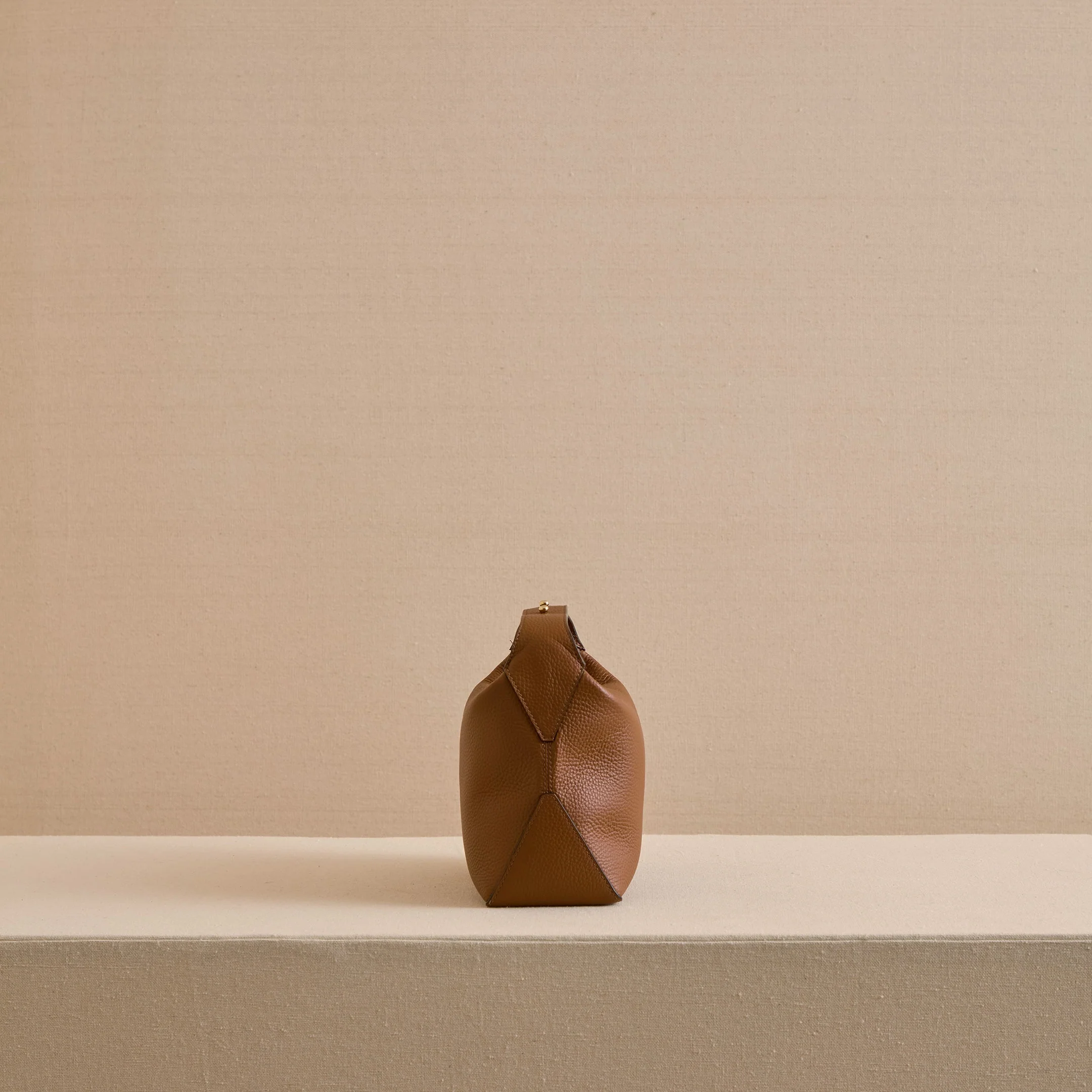 Mason 24 in Acorn - Image 4